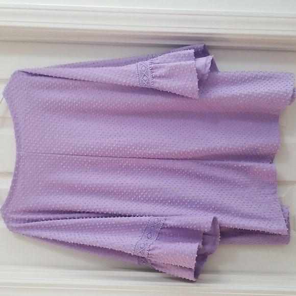 Top - Picture 4 of 4